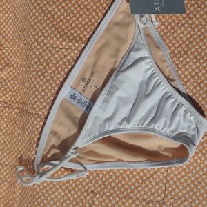 NWT Athleta White Bikini Bottoms Size Small